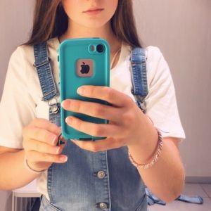 Meet your Posher, Grace